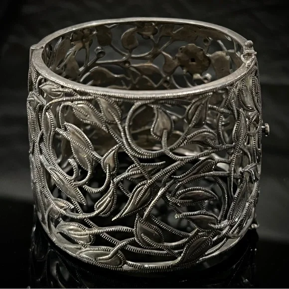 Judith Jack 90g Museum Piece- Sterling and 14kg Rose Cuff- one of a kind Elite